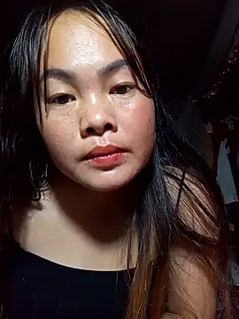 Snapshot of emilyzz chatting on 01-15-26, 01:16 emilyzz online show from 01-15-26, 01:16