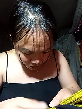 Snapshot of emilyzz chatting on 01-16-26, 01:26 emilyzz online show from 01-16-26, 01:26