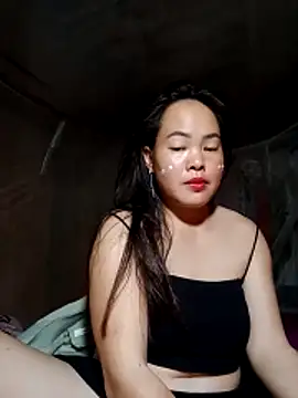 Snapshot of emilyzz chatting on 02-23-26, 01:47 emilyzz online show from 02-23-26, 01:47