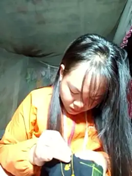 Snapshot of emilyzz chatting on 03-06-26, 01:57 emilyzz online show from 03-06-26, 01:57