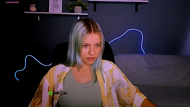 kaela spell  online show from 09-24-25, 01:03