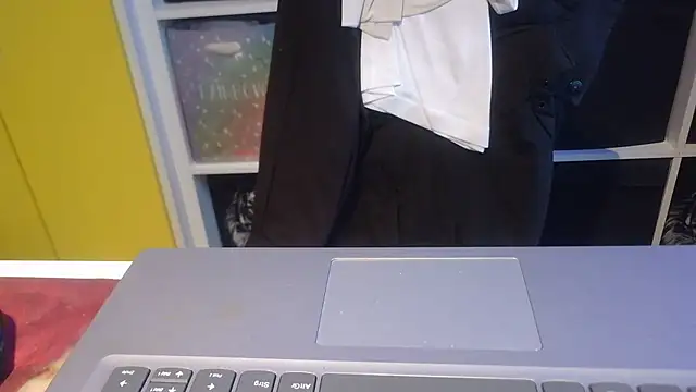 Milf Lady Frankfurt online show from 09-25-25, 12:31