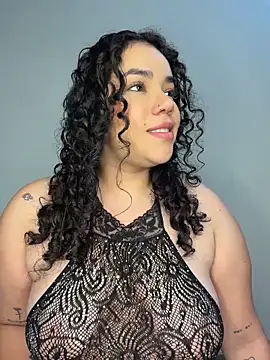 Snapshot of krisstenSantos chatting on 11-29-25, 03:04 krisstenSantos online show from 11-29-25, 03:04