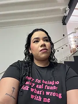 Snapshot of krisstenSantos chatting on 02-28-26, 02:40 krisstenSantos online show from 02-28-26, 02:40