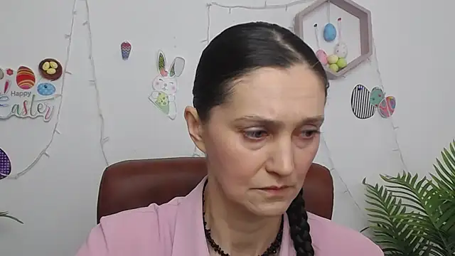 TayaFinch online show from 04-06-26, 12:17