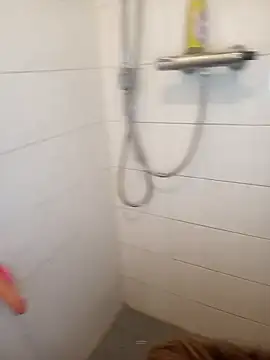 Snapshot of Lolapussyxoxo chatting on 02-18-26, 11:06 Lolapussyxoxo online show from 02-18-26, 11:06