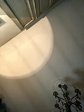 Snapshot of STRIPsegale chatting on 01-07-26, 10:23 STRIPsegale online show from 01-07-26, 10:23