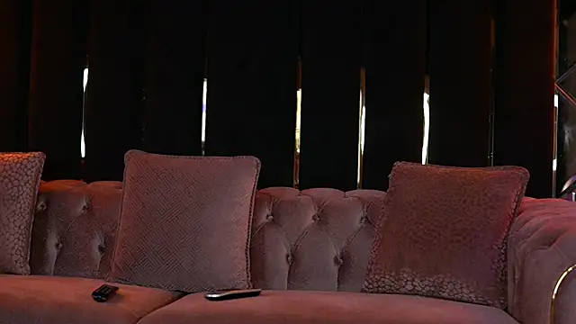 Snapshot of SiennaJayden chatting on 06-11-26, 07:50 SiennaJayden online show from 06-11-26, 07:50