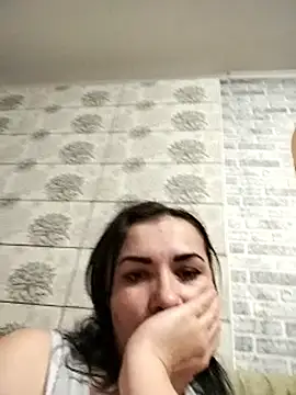 Snapshot of Mia24Blove chatting on 01-12-26, 11:10 Mia24Blove online show from 01-12-26, 11:10