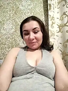 Snapshot of Mia24Blove chatting on 01-16-26, 03:27 Mia24Blove online show from 01-16-26, 03:27