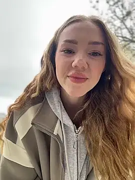 MilaMoone online show from 04-05-26, 10:45