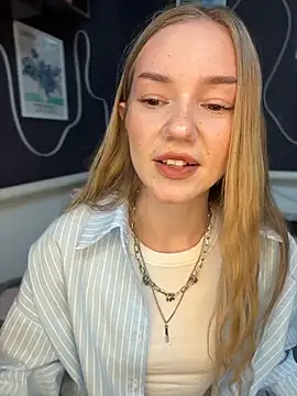 MilaMoone online show from 05-16-26, 11:31