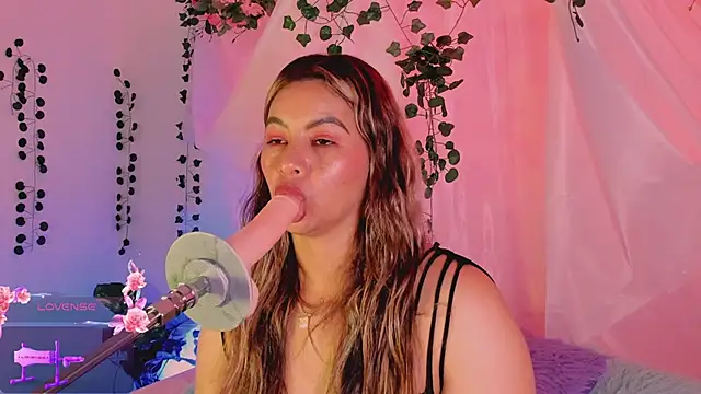 chubbyZoe online show from 11-29-25, 11:30