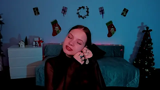 Snapshot of BetsyKiss chatting on 12-18-25, 05:08 BetsyKiss online show from 12-18-25, 05:08