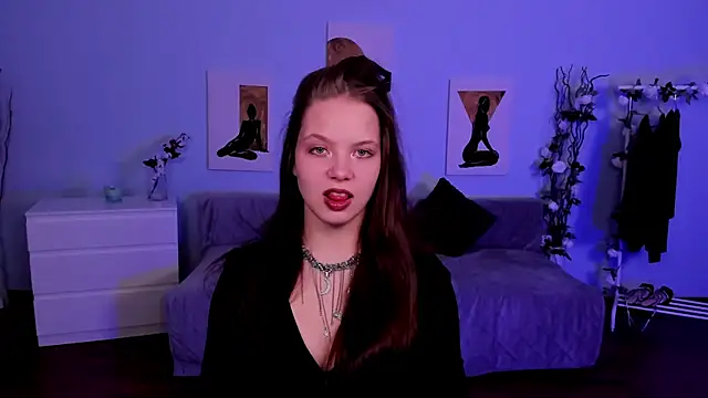 Snapshot of BetsyKiss chatting on 02-12-26, 05:08 BetsyKiss online show from 02-12-26, 05:08