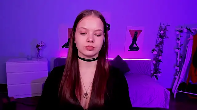 BetsyKiss online show from 04-22-26, 05:03