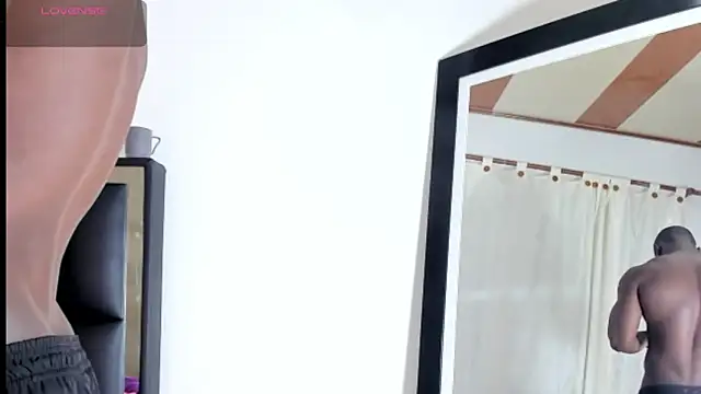 Snapshot of ArexBlakk chatting on 10-04-25, 06:39 ArexBlakk online show from 10-04-25, 06:39