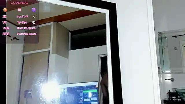 Snapshot of ArexBlakk chatting on 11-14-25, 08:51 ArexBlakk online show from 11-14-25, 08:51