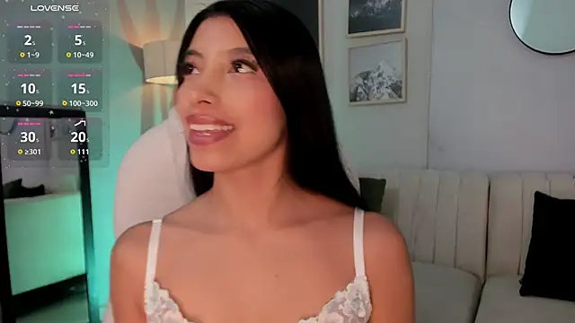 Tiffany Low online show from 01-16-26, 01:04