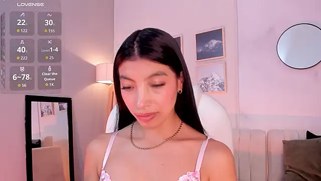 Tiffany Low online show from 02-19-26, 02:02