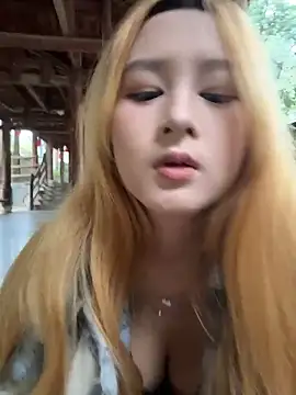 yuki june online show from 12-23-25, 08:34