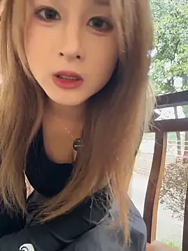 yuki june online show from 03-05-26, 08:10