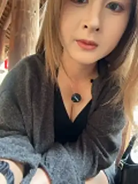 yuki june online show from 03-06-26, 08:33