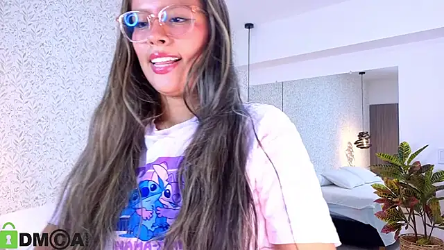 Snapshot of EMILIIA_RICHTER__ chatting on 09-30-25, 07:41 EMILIIA RICHTER online show from 09-30-25, 07:41