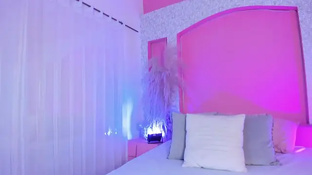 Peytonn Monroe online show from 03-13-26, 07:42