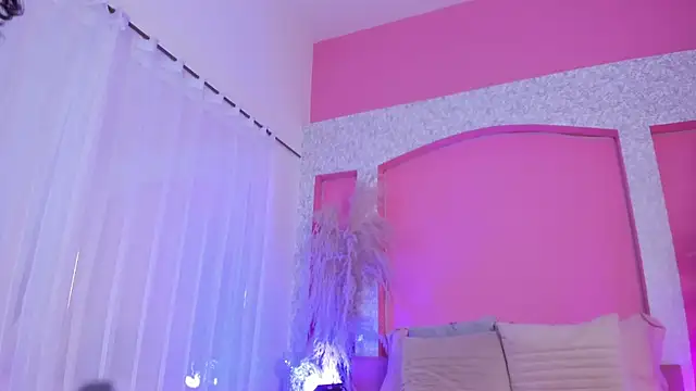 Peytonn Monroe online show from 04-09-26, 07:30