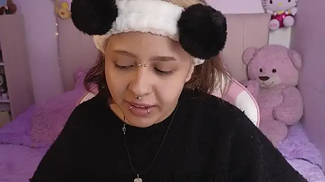 NekoWaifu online show from 05-15-26, 02:13