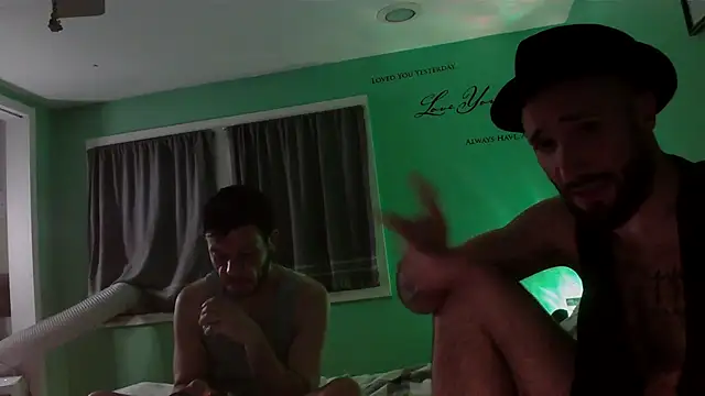 Snapshot of versatilevortex chatting on 10-04-25, 03:26 versatilevortex online show from 10-04-25, 03:26