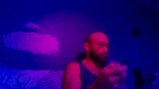 Snapshot of versatilevortex chatting on 10-13-25, 04:07 versatilevortex online show from 10-13-25, 04:07