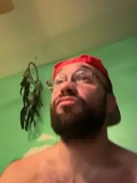 Snapshot of versatilevortex chatting on 10-18-25, 12:57 versatilevortex online show from 10-18-25, 12:57