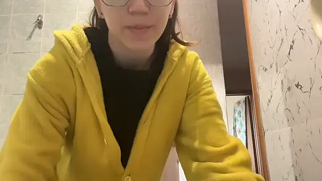 MargarettNewbie online show from 09-30-25, 04:28