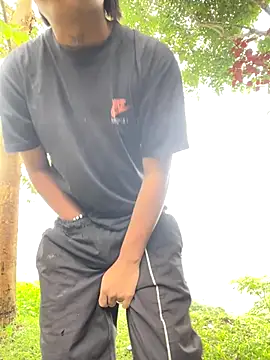 Snapshot of sky-wolves chatting on 11-14-25, 04:49 sky-wolves online show from 11-14-25, 04:49