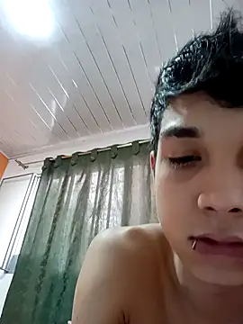 Snapshot of LeySmithVC chatting on 09-21-25, 09:49 LeySmithVC online show from 09-21-25, 09:49