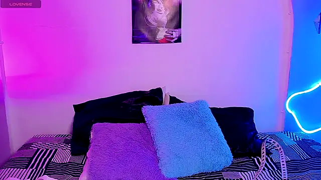 Angel-dragun online show from 09-19-25, 03:41