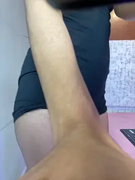 Ambersfoxx online show from 10-18-25, 11:44