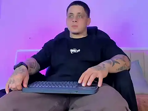 denis munera online show from 09-17-25, 12:29