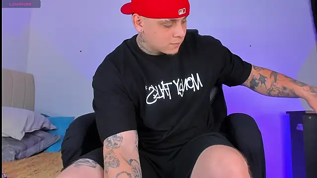 denis munera online show from 10-11-25, 04:16