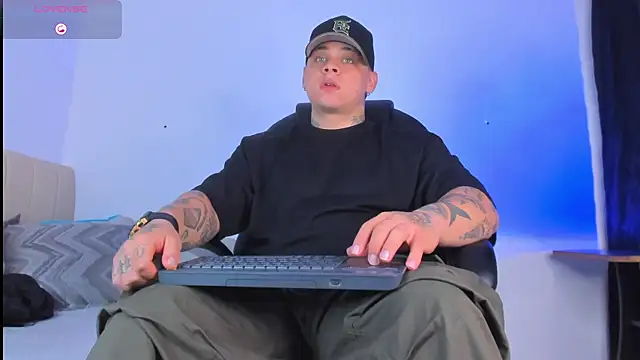 denis munera online show from 10-17-25, 11:57