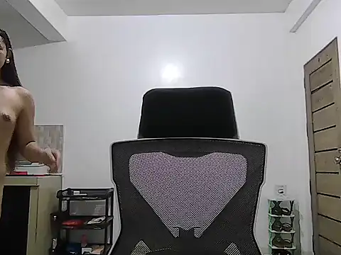 cumslut selena69 online show from 06-26-26, 10:30