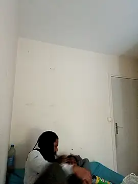 Snapshot of Mikaaa97 chatting on 11-21-25, 03:11 Mikaaa97 online show from 11-21-25, 03:11