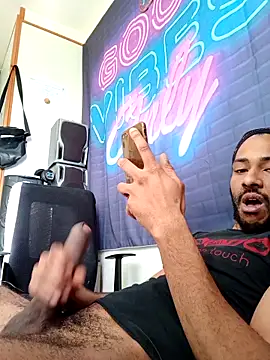 Snapshot of Mikaaa97 chatting on 02-17-26, 12:34 Mikaaa97 online show from 02-17-26, 12:34