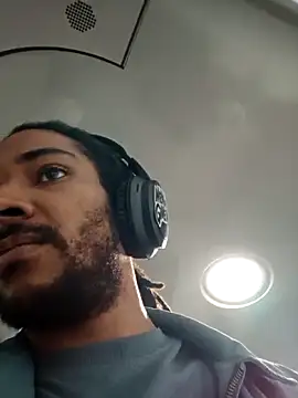 Snapshot of Mikaaa97 chatting on 02-23-26, 12:57 Mikaaa97 online show from 02-23-26, 12:57