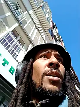 Snapshot of Mikaaa97 chatting on 03-12-26, 10:21 Mikaaa97 online show from 03-12-26, 10:21