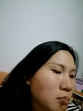 Snapshot of wen78759 chatting on 10-22-25, 03:23 wen78759 online show from 10-22-25, 03:23