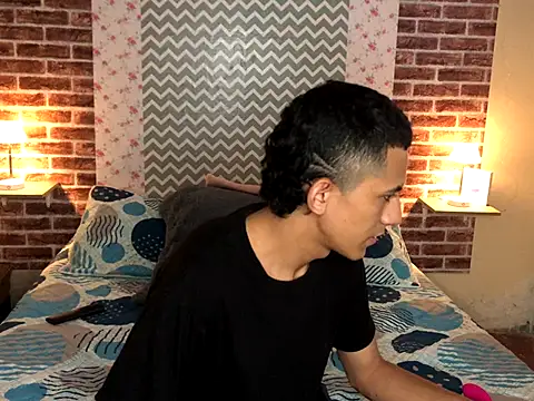 Snapshot of KaMila_M00N chatting on 09-18-25, 10:56 KaMila M00N online show from 09-18-25, 10:56