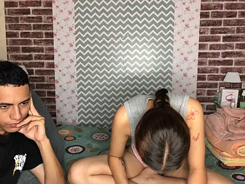 Snapshot of KaMila_M00N chatting on 10-11-25, 03:43 KaMila M00N online show from 10-11-25, 03:43